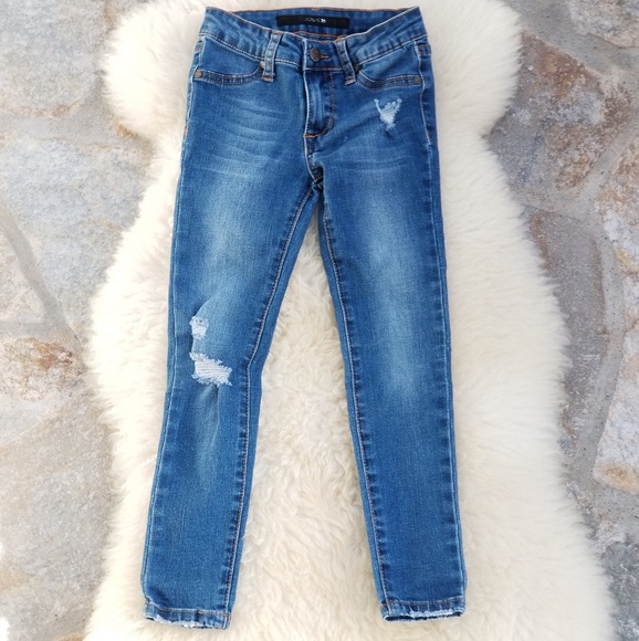 Joe's Jeans Other - Joe's jeans distressed skinnies, size 6